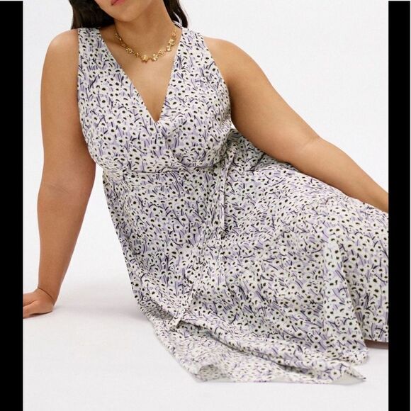 Hutch High-Low Wrap Midi Dress - Picture 5 of 11